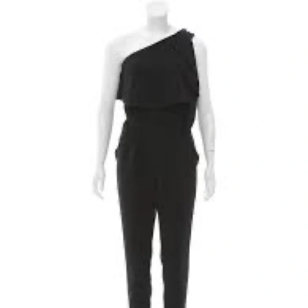 O’2ND One-Shoulder Jumpsuit - Picture 5 of 8